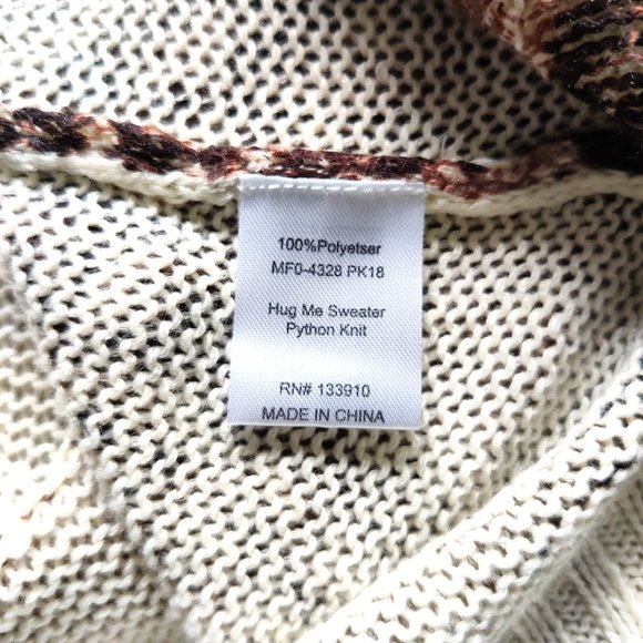 Show Me Your Mumu Hug Me Sweater Python Knit - Picture 7 of 8